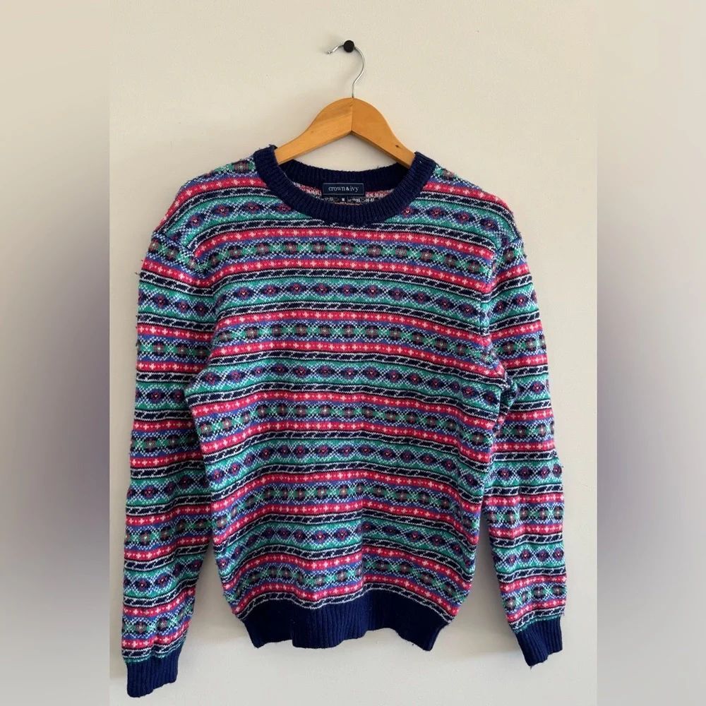 Crown & Ivy Fair Isle Knit Sweater Size M Multicolor Crewneck Vintage Preppy